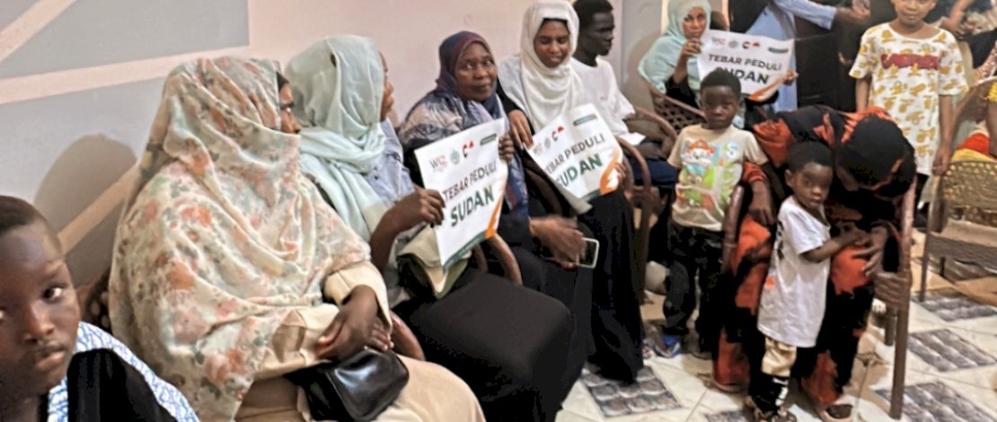 Lembaga amil zakat nasional Wahdah Inspirasi Zakat (WIZ) Cabang Mesir kembali menunjukkan komitmen kemanusiaannya dengan menyalurkan bantuan logistik kepada para pengungsi Sudan yang berada di kawasan Sitta Oktober, Kairo, Mesir, pada Jumat, 7 Agustus 2026 lalu.
