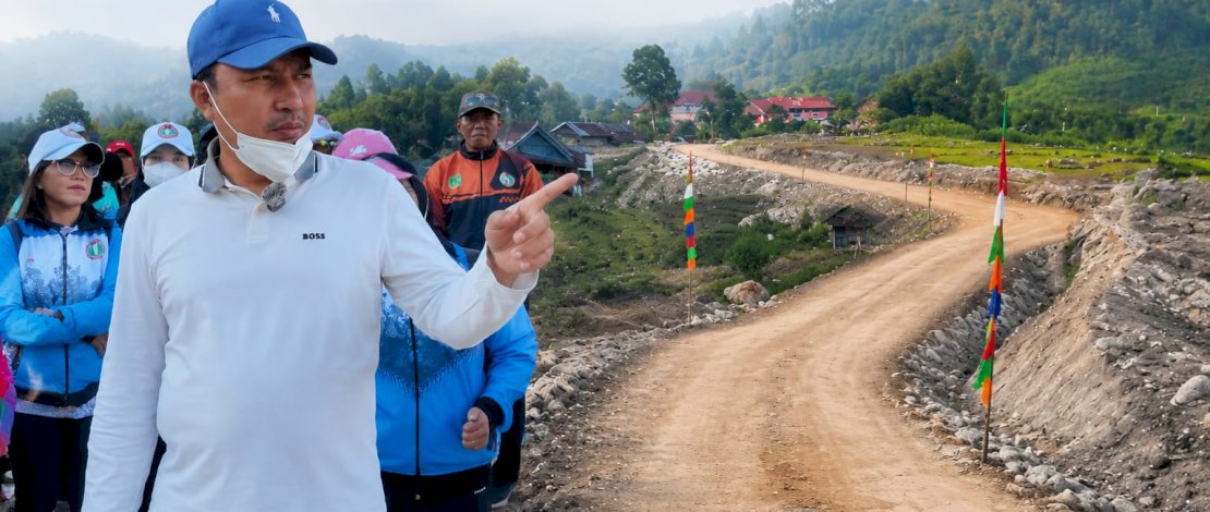 Semarak HUT ke-81 RI: Menyusuri Jalur Baru 16 Km Rongkong yang Membelah Persawahan Asri