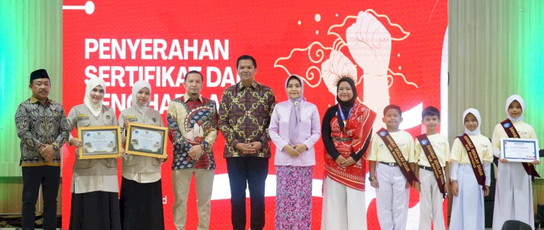 Pemerintah Kabupaten Bantaeng menggelar malam ramah tamah sebagai penutup rangkaian peringatan Hari Ulang Tahun (HUT) ke-81 Kemerdekaan Republik Indonesia, Senin malam, 17 Agustus 2026.