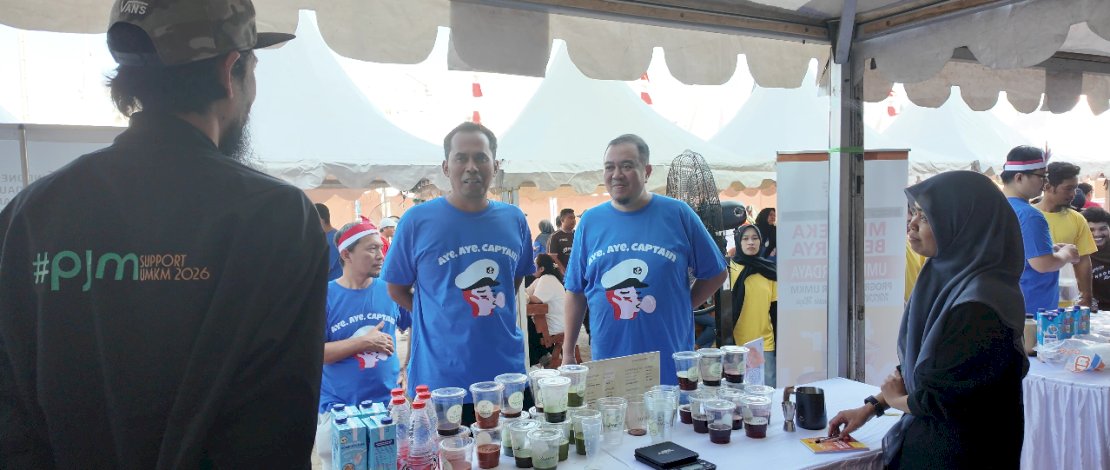 PT Pelindo Jasa Maritim memperkuat kolaborasi dan kebersamaan pekerja melalui kegiatan Senam Bersama, Fun Games, dan Bazar UMKM dalam rangka menyemarakkan Hari Ulang Tahun (HUT) ke-81 Kemerdekaan Republik Indonesia.
