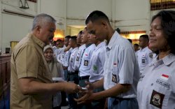 Sukses Kibarkan Bendera HUT ke-81 RI, Paskibraka Pinrang Dapat Apresiasi Spesial dari Bupati