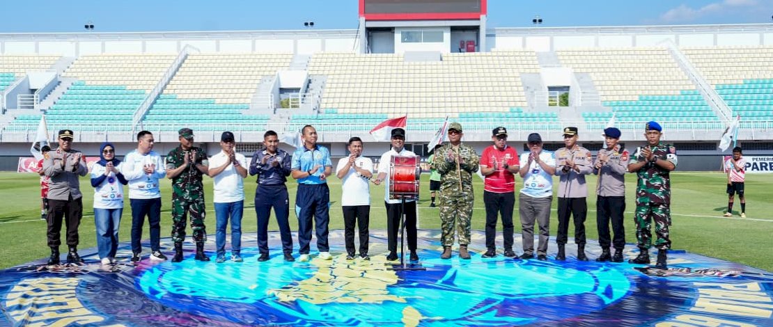 Gubernur Andi Sudirman Kick Off Piala Gubernur Sulsel 2026, Siapkan Rp500 Juta untuk Cetak Bibit PON