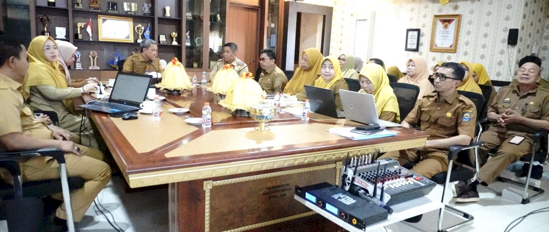 Rapat Koordinasi Penanganan Stunting yang digelar di Ruang Rapat Bupati Jeneponto, Senin, 31 Agustus 2026.