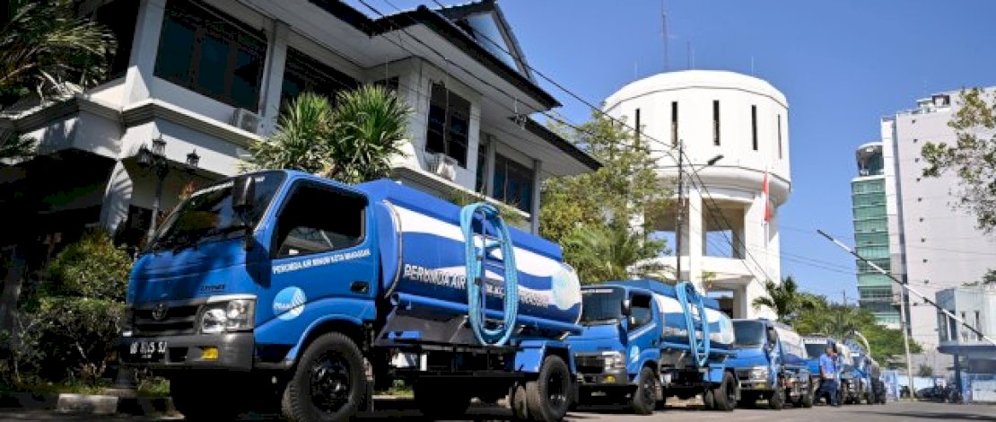 Kekeringan Tekan Suplai Air Baku, Perumda Air Minum Kota Makassar Kerahkan Mobil Tangki Gratis hingga Tengah Malam