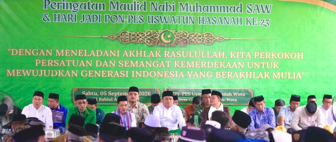 Bupati Luwu Timur, Irwan Bachri Syam, menghadiri Peringatan Maulid Nabi Muhammad SAW yang dirangkaikan dengan Hari Jadi ke-23 Pondok Pesantren Uswatun Hasanah di Desa Cendana Hijau, Kecamatan Wotu, Sabtu, 5 September 2026.