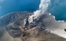 Abu Vulkanik Anak Krakatau Menyebar Luas ke Lima Provinsi