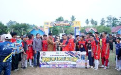 Lara Putra FC Juara APDESI CUP II Luwu Utara, Bupati Dorong Turnamen Jadi Ajang Cari Talenta Muda