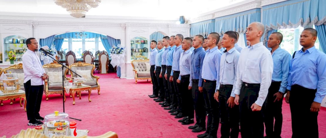 Andi Sudirman Lepas 20 Taruna Penerima Beasiswa Penerbangan, Siapkan Pilot Andal Kebanggaan Sulsel