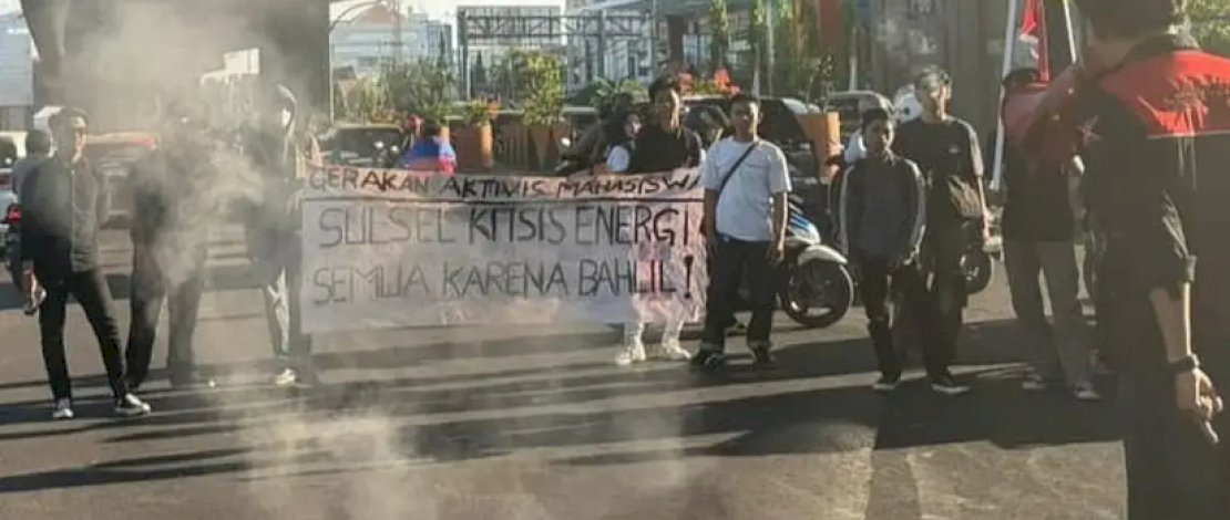 Mahasiswa Makassar Turun ke Jalan, Suarakan Krisis Energi Sulsel