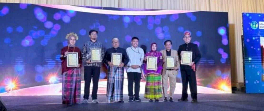 Pemkab Takalar Raih Gold InTechSEA 2026, Program Pangan Antarkan Daeng Manye Terima Penghargaan