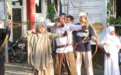 Forkot&nbsp;Makassar&nbsp;2026:&nbsp;200&nbsp;Pelajar&nbsp;Ikuti&nbsp;Kompetisi&nbsp;Panahan&nbsp;Tradisional&nbsp;