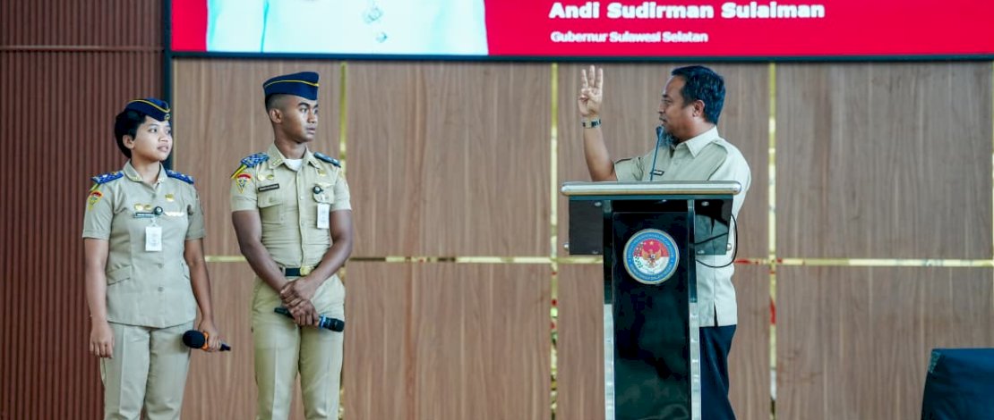ubernur Sulawesi Selatan Andi Sudirman Sulaiman saat memberikan ceramah umum kepada praja Institut Pemerintahan Dalam Negeri (IPDN) Sulawesi Selatan, Kabupaten Gowa, Rabu (30/9/2026).