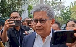 Prabowo Lantik 25 Wantimpres, Rocky Gerung hingga Anwar Usman Resmi Masuk Istana