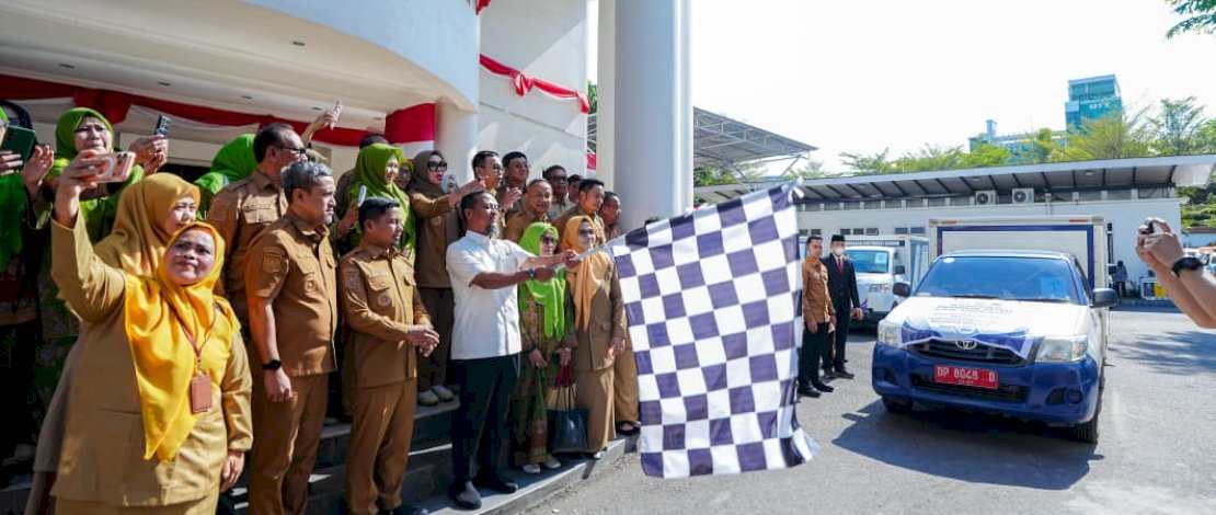 Perkuat Gizi Anak, Gubernur Sulsel Lepas Distribusi Bantuan Susu untuk 24 Kabupaten/Kota
