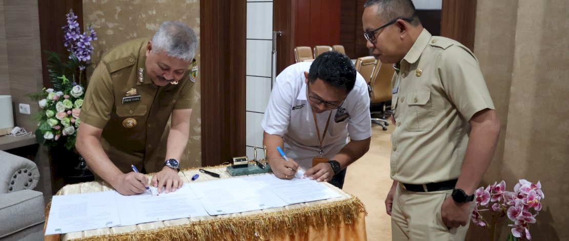 Pemkab Pinrang dan PT Pos Indonesia Jalin Kerja Sama Tingkatkan Pelayanan Publik