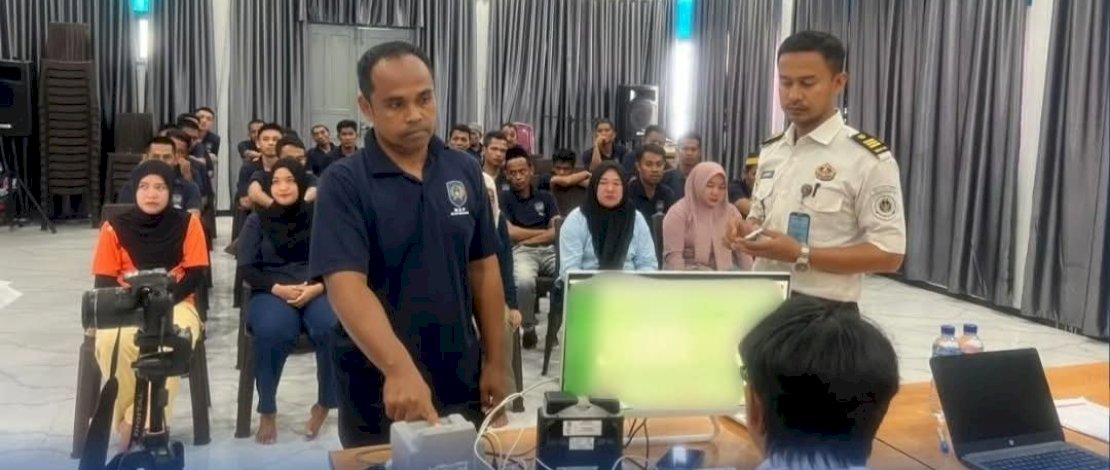 Tim Disdukcapil Luwu Timur melaksanakan kegiatan Pelayanan Langsung dalam rangka Pemenuhan Hak Administrasi Kependudukan bagi Warga Binaan asal Luwu Timur di Lapas Kelas IIB Masamba.