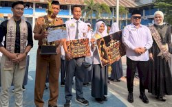 Top 3 Putra dan Top 6 Putri Bintang Sulsel 2026 Serahkan Piala Bergilir ke SMAN 1 Takalar