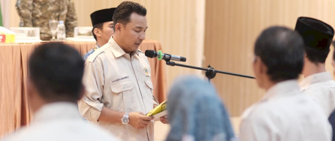 Bupati Luwu Utara, Andi Abdullah Rahim, saat menghadiri pelantikan dan pengukuhan pengurus Kontak Tani Nelayan Andalan (KTNA) Kabupaten Luwu Utara masa bakti 2025&ndash;2030 di Aula Lagaligo, Senin (19/10/2026).
