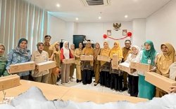 DPPKB Makassar Perkuat Layanan KB, IUD Kit Disalurkan ke Fasilitas Kesehatan