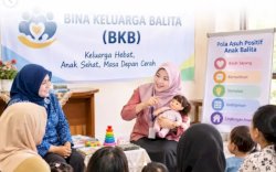 DPPKB Makassar Perkuat Peran Orang Tua dan Kader BKB dalam Pengasuhan Anak Balita