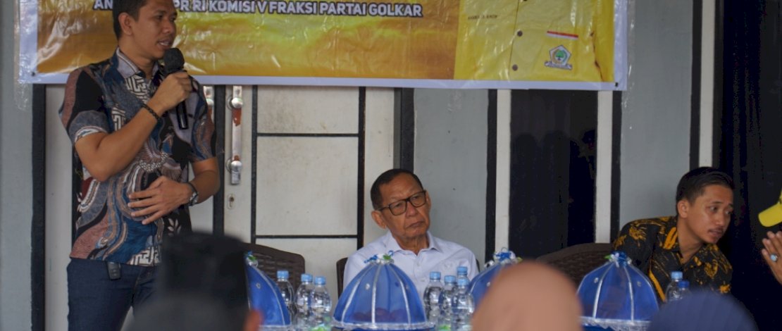 Hamka B Kady saat pertemuan dengan masyarakat Kelurahan Bira, Kecamatan Tamalanrea, Kota Makassar, Jumat, 23 Oktober 2026.