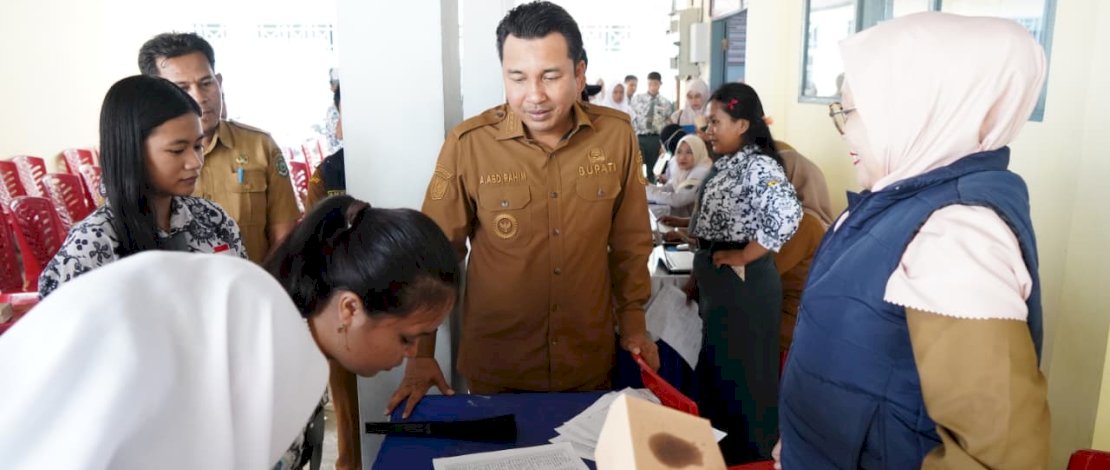 Bupati Luwu Utara Turun Pantau Skrining Kesehatan, Pelajar Jadi Sasaran