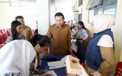 Bupati Luwu Utara Turun Pantau Skrining Kesehatan, Pelajar Jadi Sasaran