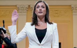 Juri Agung AS Tolak Dakwaan terhadap Cassidy Hutchinson, Saksi Kunci Kasus Donald Trump