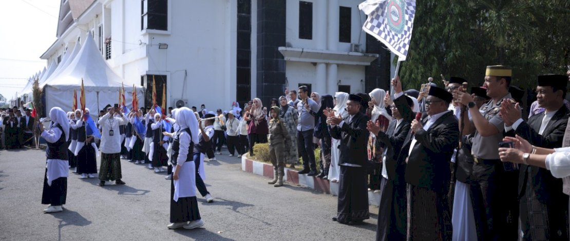 Tak Hanya Pawai, Festival Pesantren Takalar Jadi Panggung Kreativitas Santri