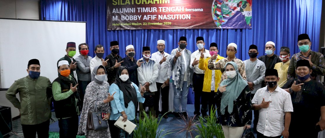 Pertemuan Bobby Nasution dengan para alumni Timur Tengah di Hotel Madani, Jalan Sisingamangaraja, Senin (24/11/2020) malam.