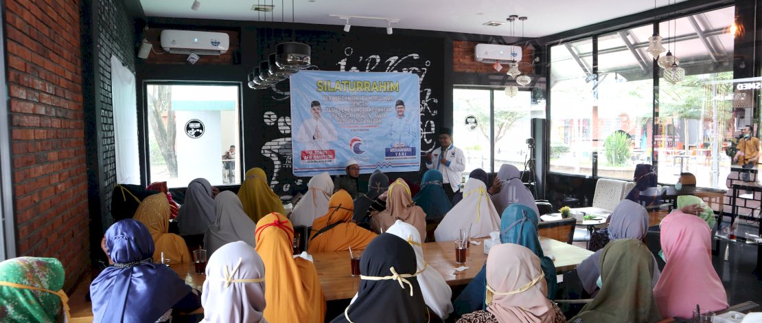 Silaturahmi Partai Gelora Kota Medan bersama ibu-ibu perwiritan, Rabu (26/11/2020).