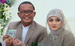 Maskawin Emas 75 Gram dan Uang Rp 200 Juta, Sule Resmi Jadi Suami Nathalie Holscher