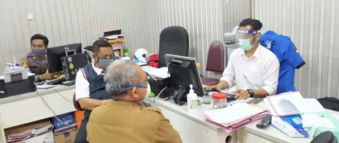 Oknum Dokter Cium dan Peluk Siswi Magang di Puskesmas