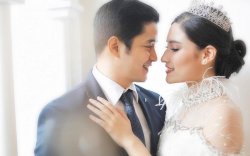 Resmi Dinikahi Adly Fairuz, Angbeen Rishi: Mohon Doanya untuk Kami