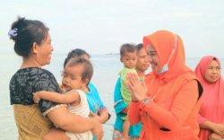 Inginkan Bupati Seorang Perempuan, Warga Pulau Salebbo Kompak Menangkan Anir-Lutfi