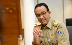 Menteri Jokowi Kritik Kebijakan PSBB Anies, Gerindra Membela
