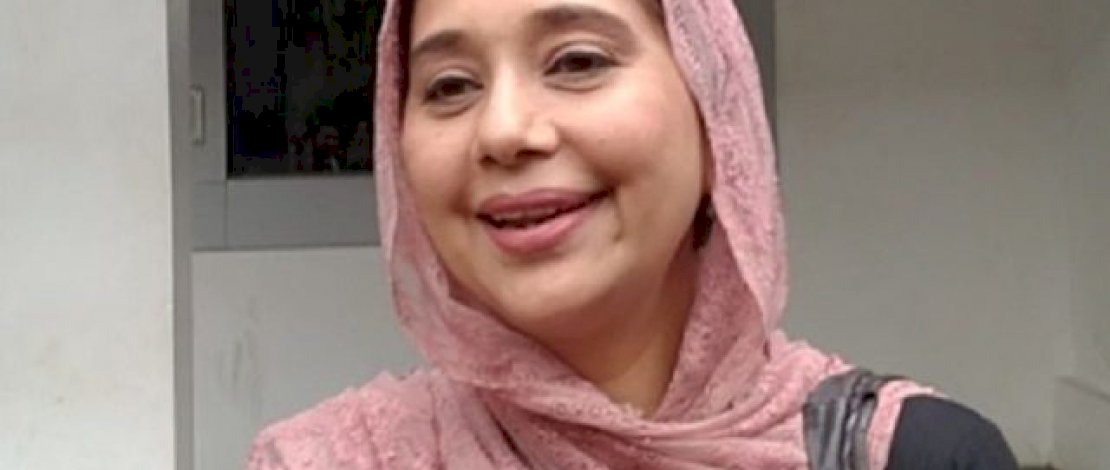 Ayu Azhari dan Sang Suami Pisah Sementara