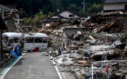 Penampakan Jepang Diporakporandakan Banjir dan Longsor