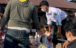 Kembali FIK UIM Salurkan Bantuan Tahap II di Masamba Lutra