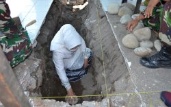 Pj Sekda Gowa Lakukan Peletakan Batu Pertama Aula Kodim 1409 Gowa