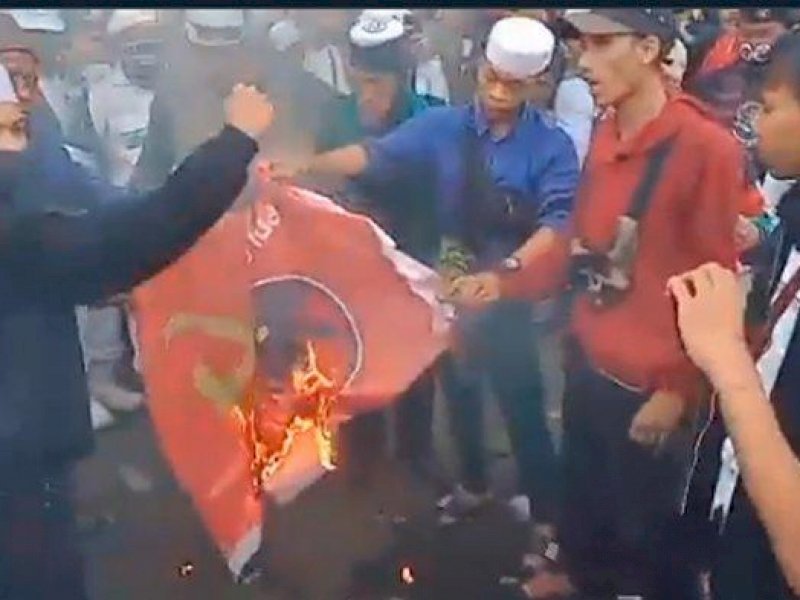 Soal Pembakaran Bendera PDIP, Polisi Periksa 5 Saksi