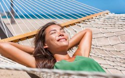 Sinar Matahari Bisa Membunuh Covid-19, Mitos atau Fakta?