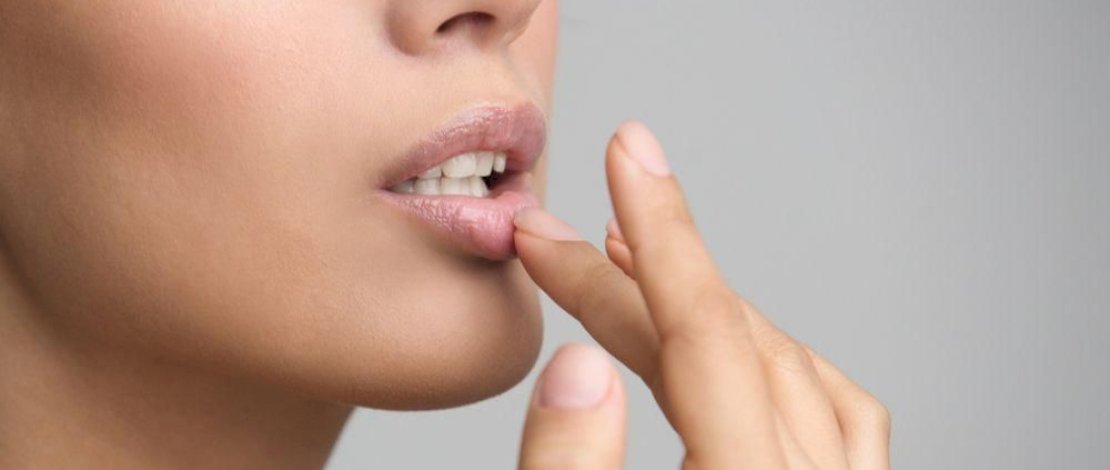 Ini Cara Merawat Bibir Kering dengan Bahan Murah dan Mudah Didapat di Pasaran  