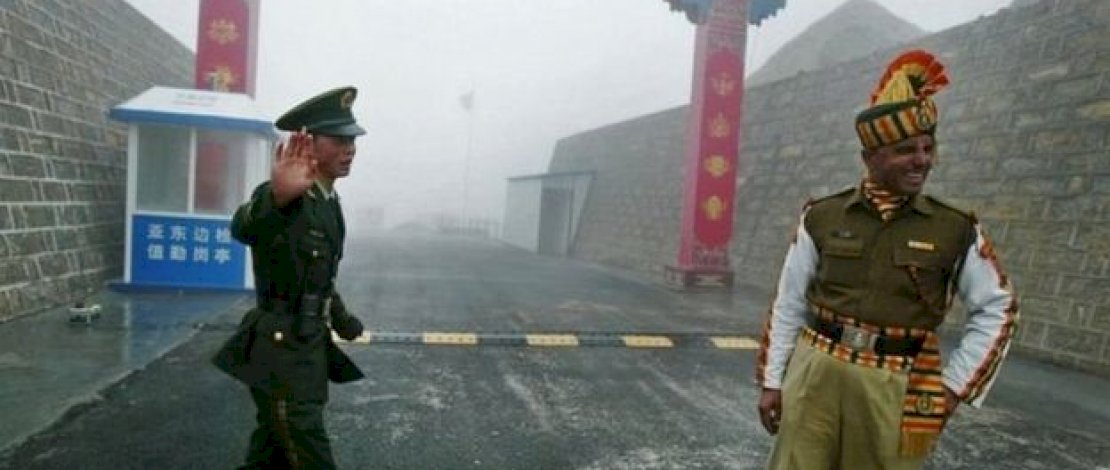 Perbatasan India dan China. Perbatasan India dan China.