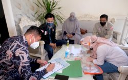 Coklit Bersama Istri, Bupati Gowa: Petugas Harus Perhatikan Protokol Kesehatan