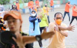 Jaga Kebugaran, Danny Pomanto Senam Pagi Bersama Warga Pai Biringkanaya