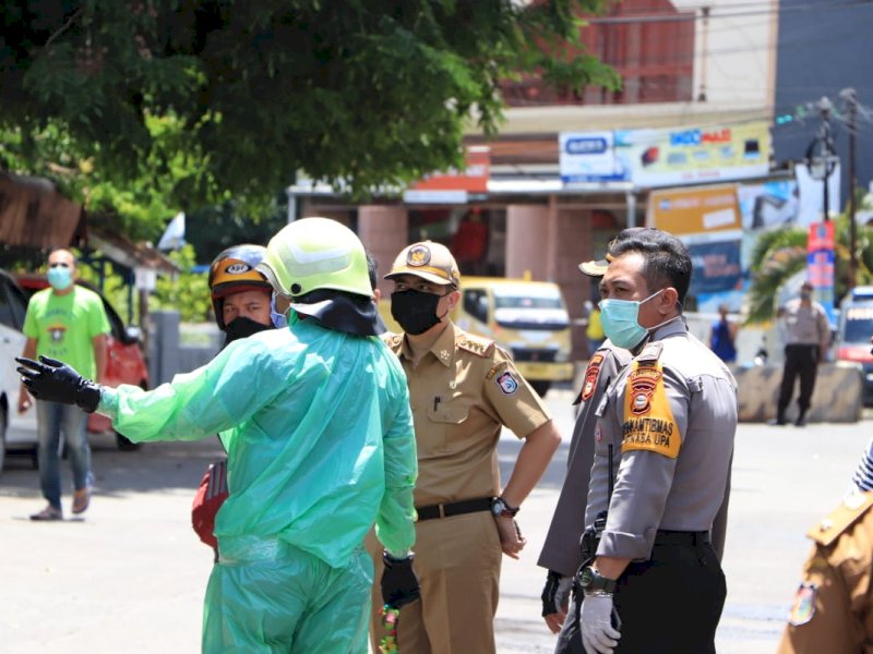 Rumah PDP Corona yang Meninggal Disemprot Disinfektan