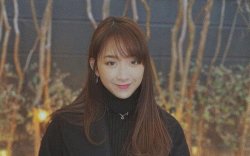 Sosok Dita Karang, Orang Indonesia yang Jadi Idol K-Pop