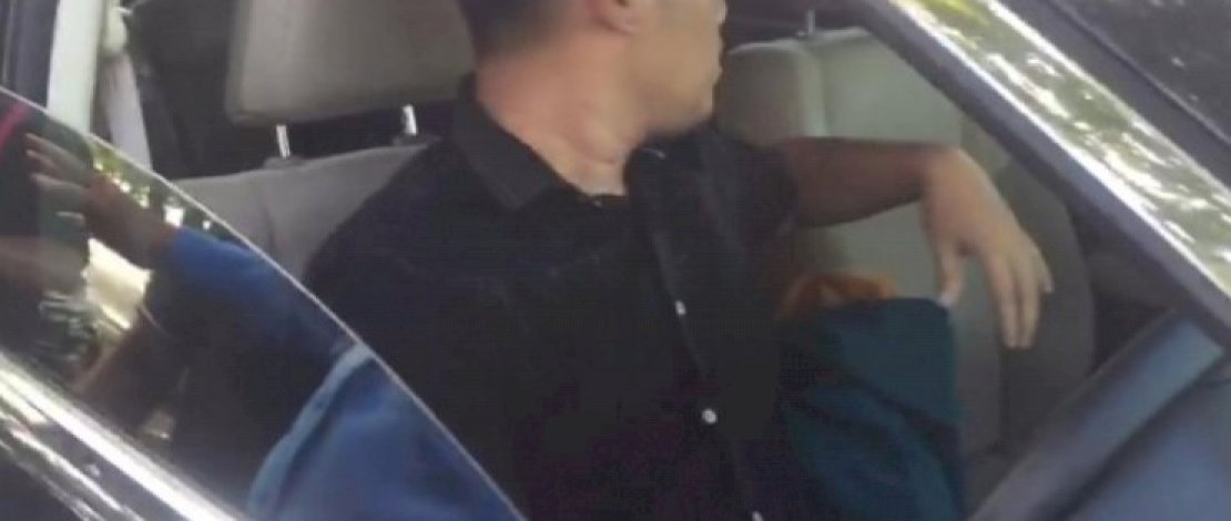 Potongan video penggerebekan di parkiran Bandara Haluoleo.