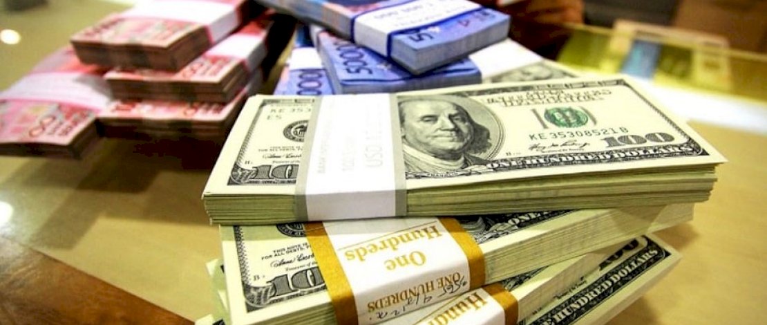 Persediaan Dollar Indonesia Menipis, Orang Asing Ramai-ramai Jual SBN Persediaan Dollar Indonesia Menipis, Orang Asing Ramai-ramai Jual SBN